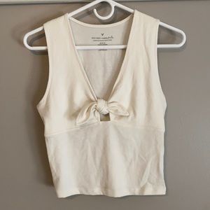 AEO White Fitted Top!🤍 ALSO HAVE IN BLACK!